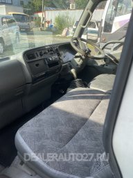 MitSUBishi CanTeR 1999 3