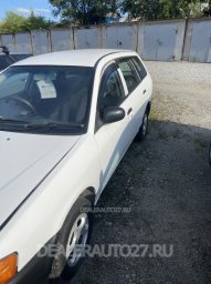 NiSSAN AD 2001 3