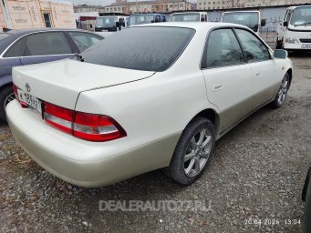 Toyota Windom 2001г 2.5л 3