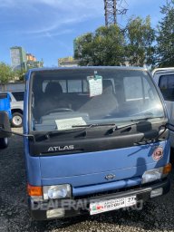 NiSSAN ATLAS 1995 0