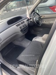 Toyota vista ardeo 2001 3