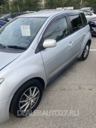 Toyota IST 2005 1