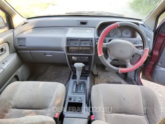 Mitsubishi Chariot 1993г 2л  4вд 2