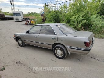 Toyota Crown 1988г 2л 2