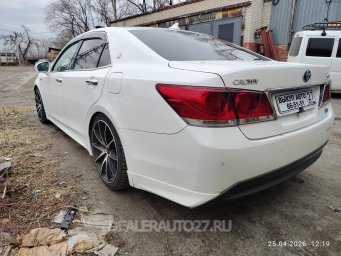 Toyota Crown ATHLETE S 2014г 2.5 гибрид 3