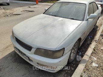 Ниссан Лаурель 2000г 2.5л 1