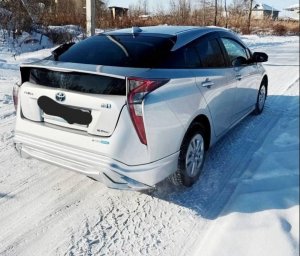 Toyota Prius 2016г, 1,8, 4wd 1